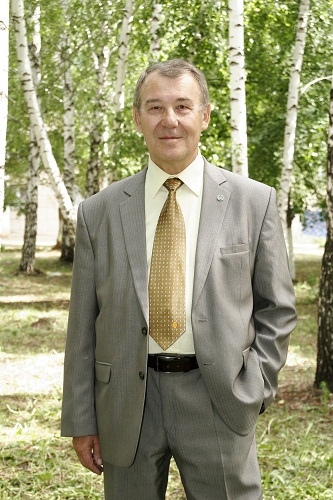 Николай Алешков
